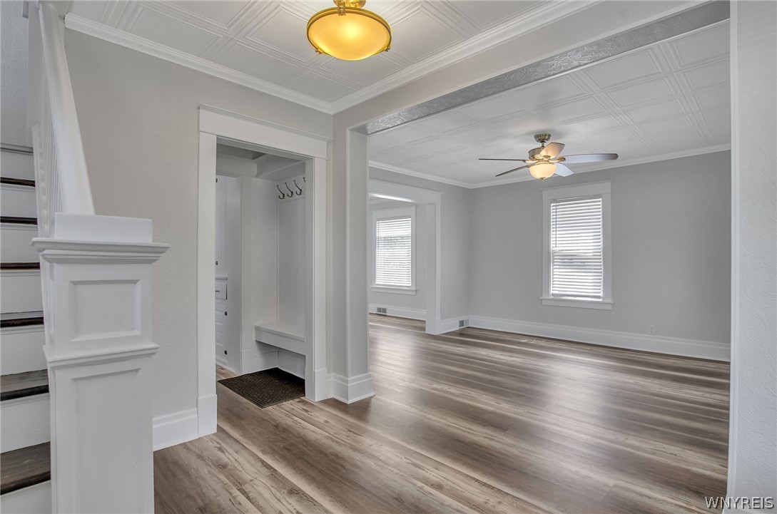 7043 Maple Road Alabama, NY 14013 - Photo 7 of 50 Staircase