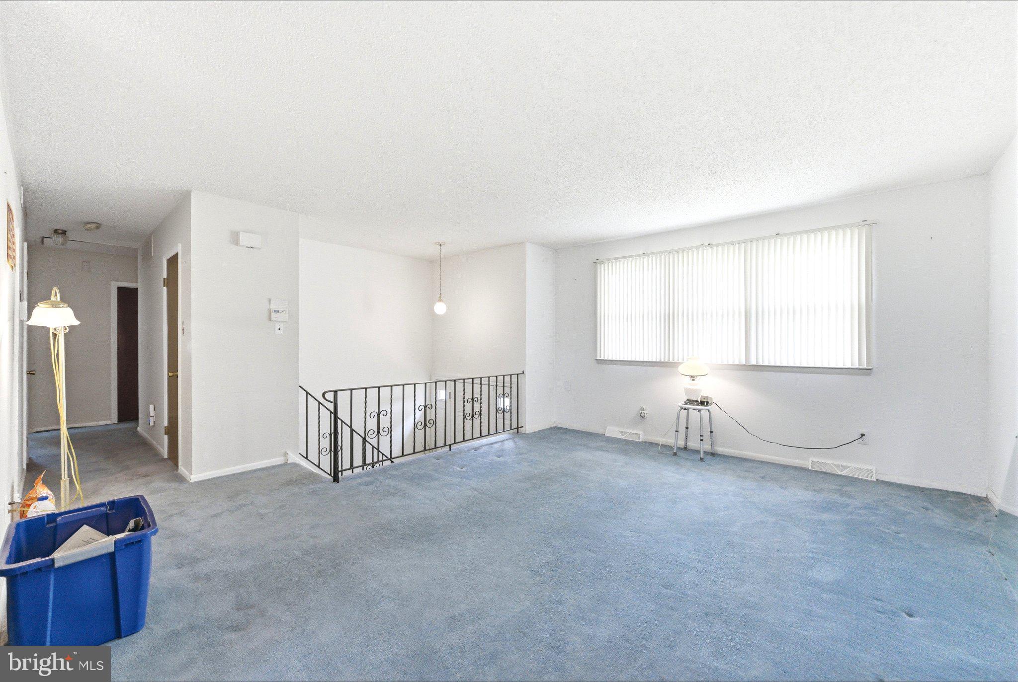 327 Sykesville Road Williamstown, NJ 08094 - Photo 6 of 27