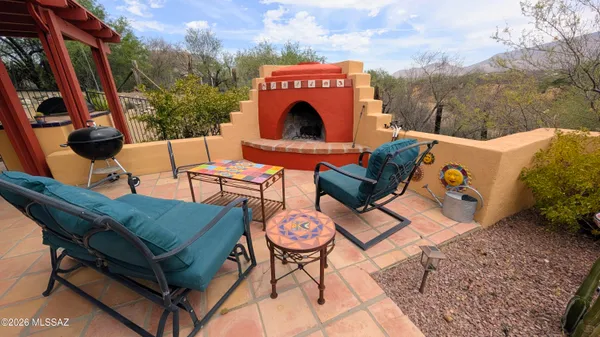 $2,975 | 4001 East Rollins Road, Tucson, AZ 85739
