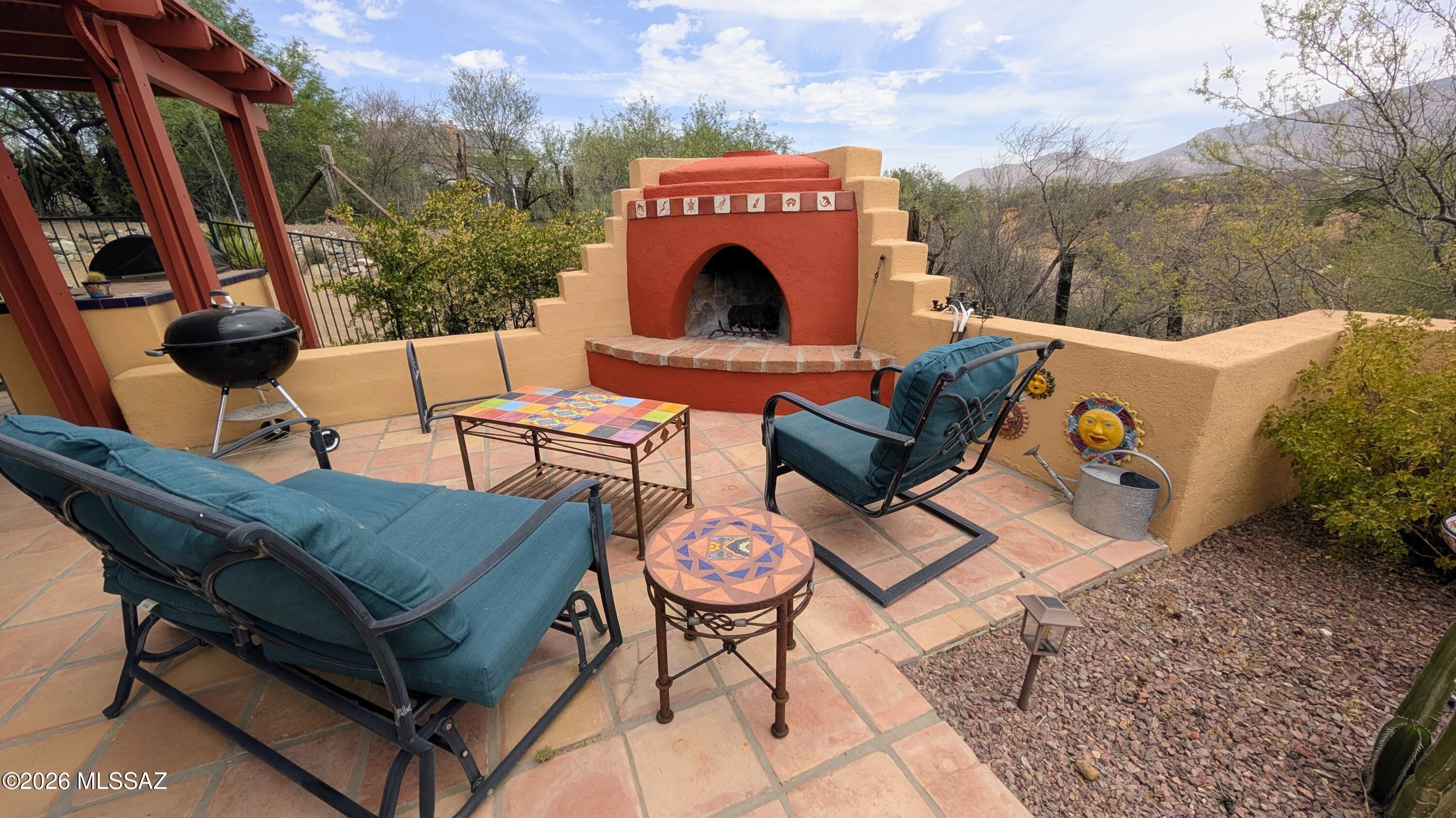 4001 East Rollins Road Tucson, AZ 85739 - Photo 1 of 48
