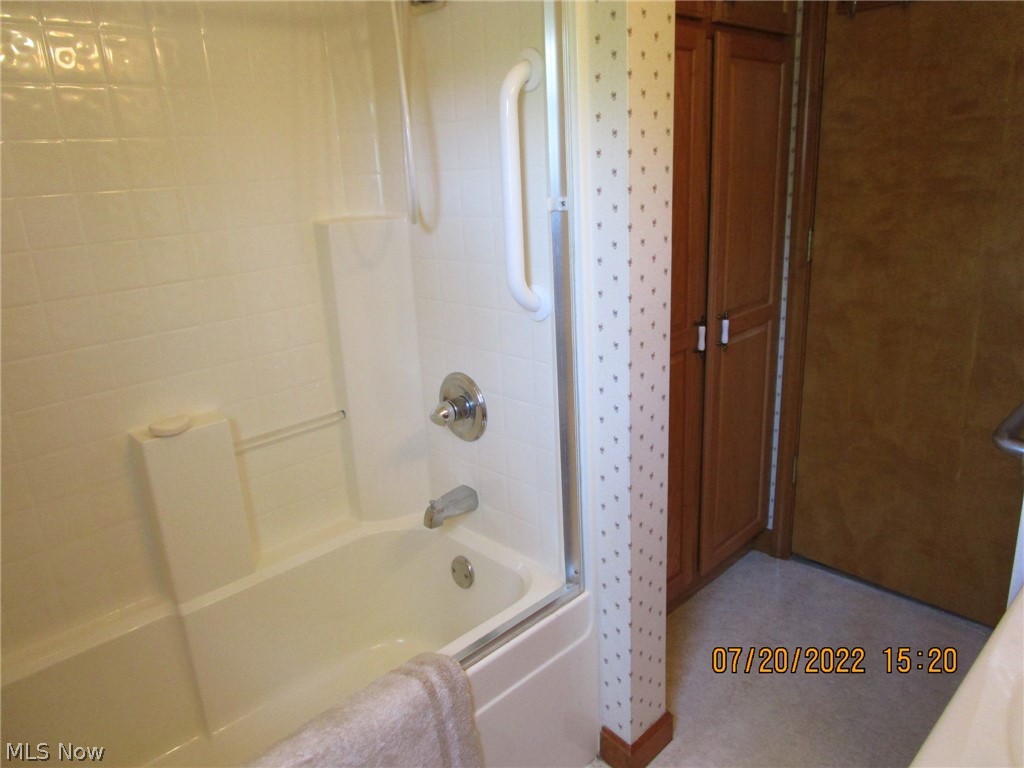 7010 Sanborn Road Ashtabula, OH 44004 - Photo 14 of 35 Gallery Image 14