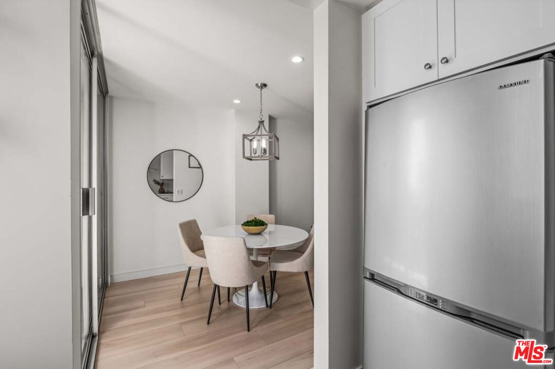 10747 Wilshire Boulevard, Unit 806 Los Angeles, CA 90024 - Photo 21 of 34