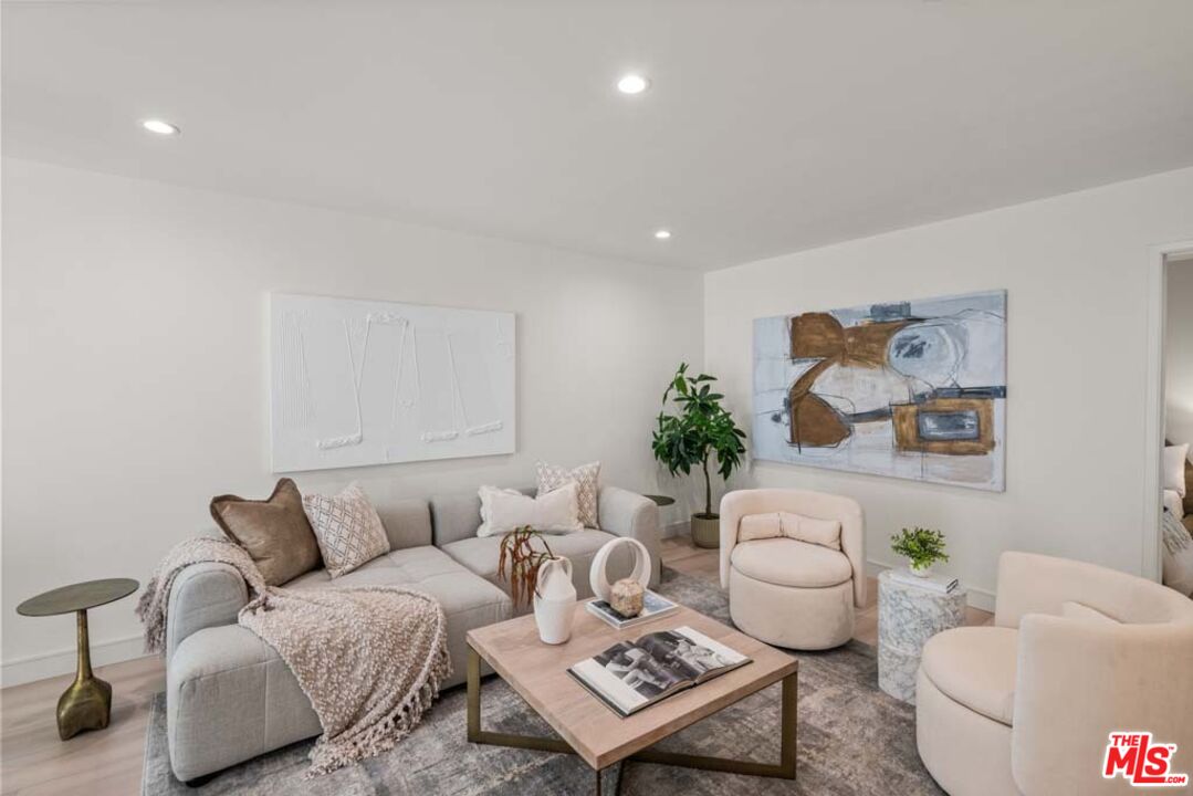 10747 Wilshire Boulevard, Unit 806 Los Angeles, CA 90024 - Photo 8 of 34