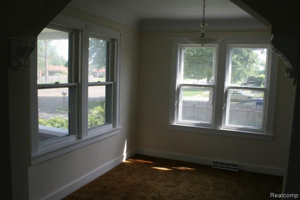 14120 East 14 Mile Road Warren, MI 48088 - Photo 12 of 34
