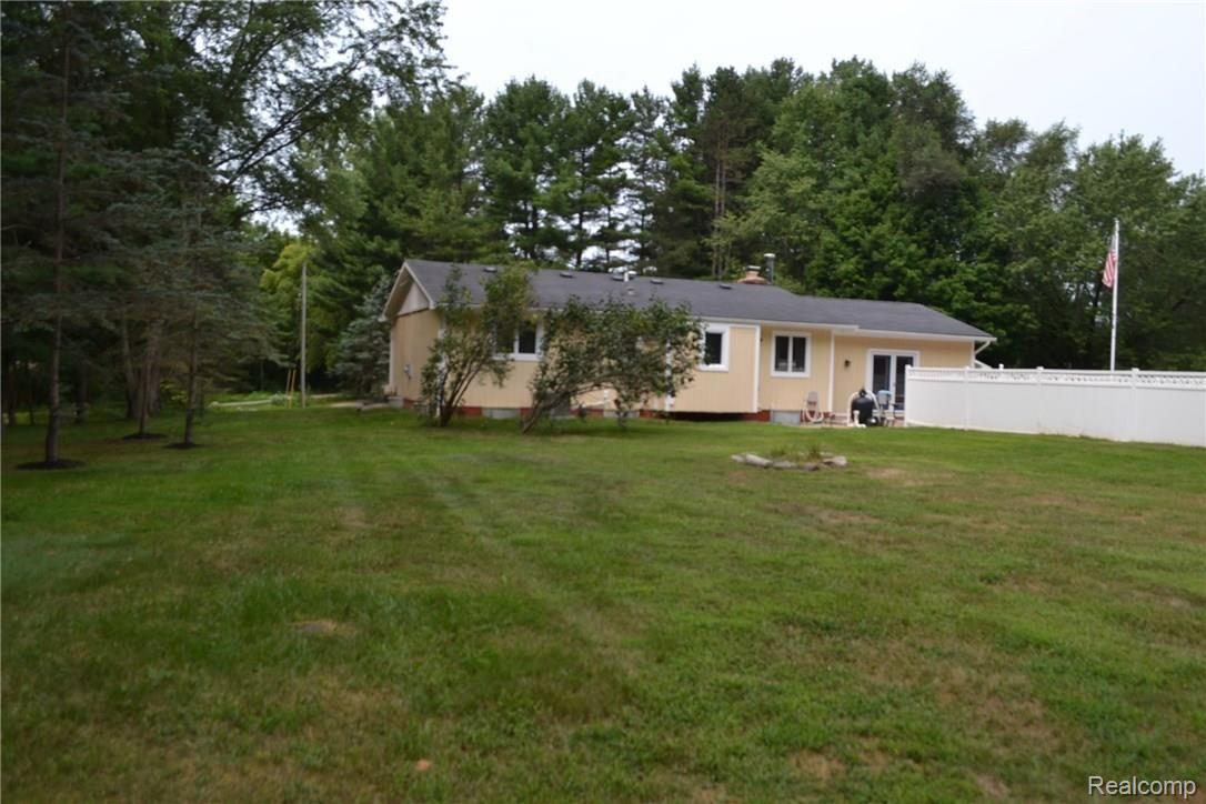 7072 North Center Road Mount Morris, MI 48458 - Photo 35 of 61 DSC_0772.JPG