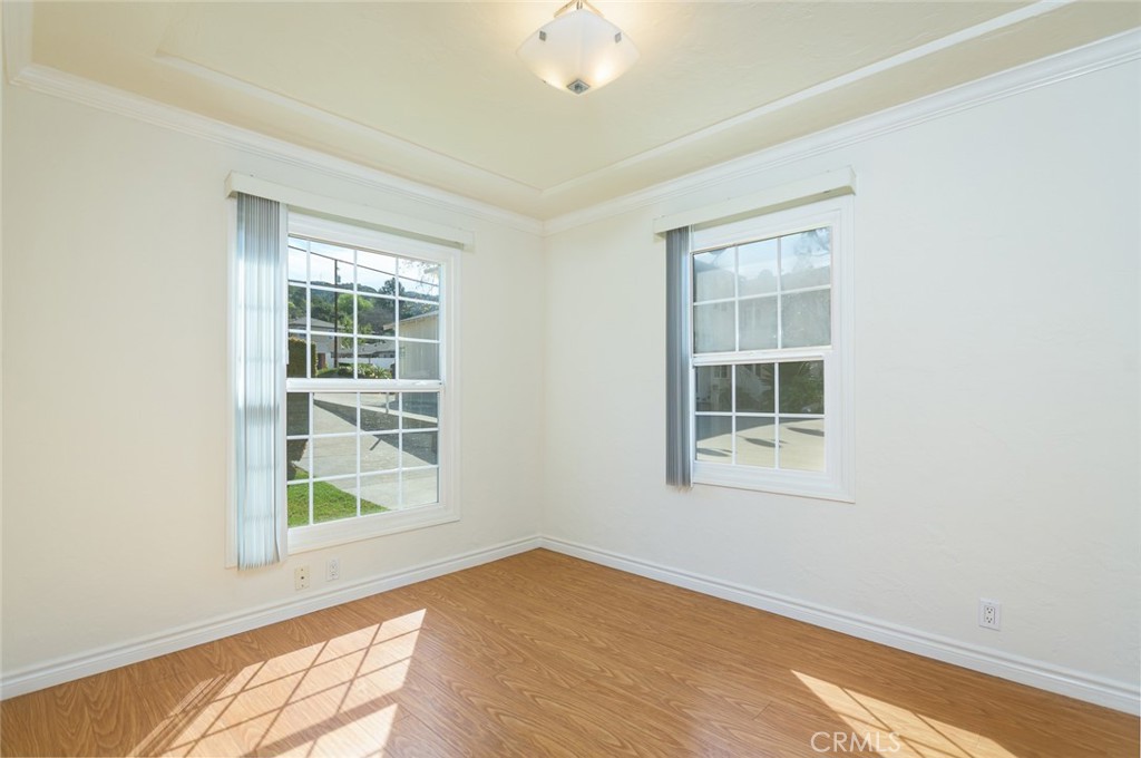 2111 North Verdugo Road Glendale, CA 91208 - Photo 18 of 59