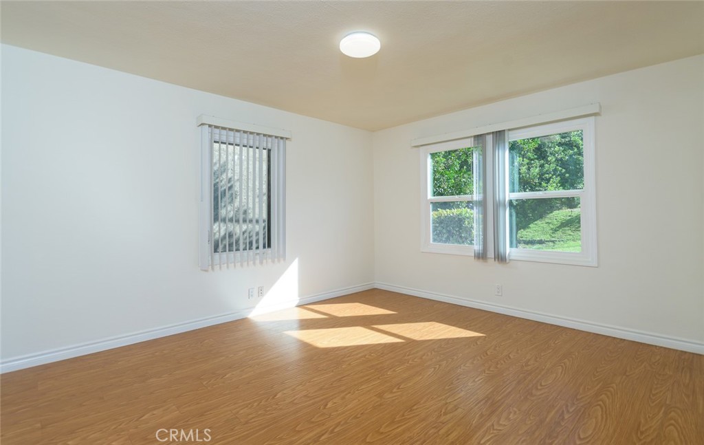 2111 North Verdugo Road Glendale, CA 91208 - Photo 25 of 59