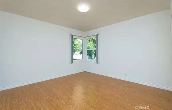 $4,400 | 2111 North Verdugo Road, Glendale, CA 91208