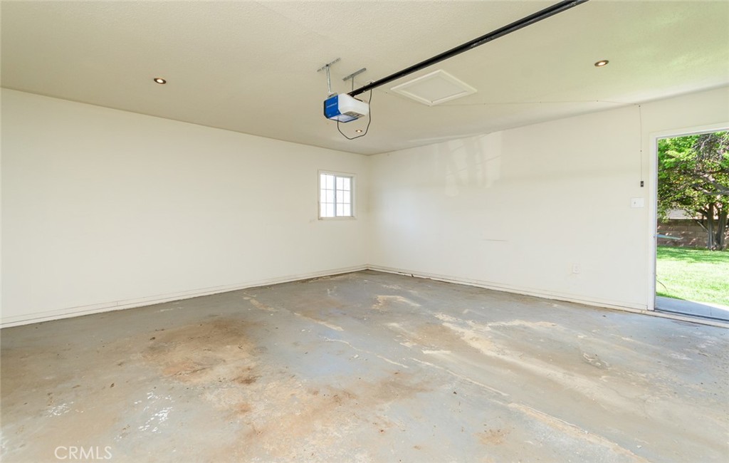 2111 North Verdugo Road Glendale, CA 91208 - Photo 46 of 53 a view of a room with window