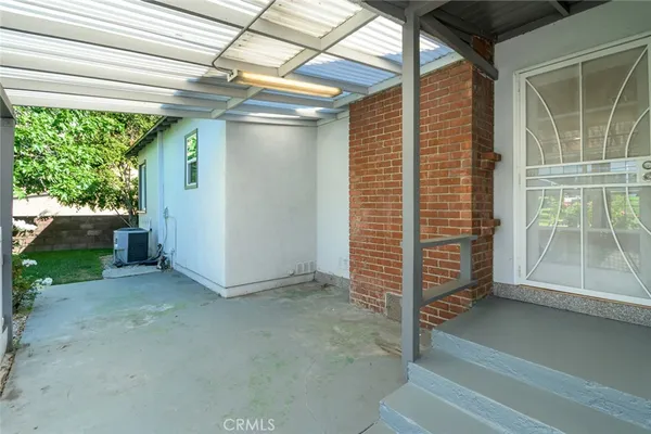 $4,400 | 2111 North Verdugo Road, Glendale, CA 91208