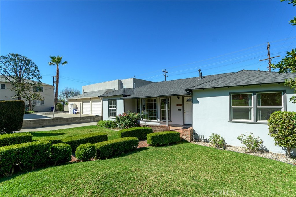 2111 North Verdugo Road Glendale, CA 91208 - Photo 5 of 59