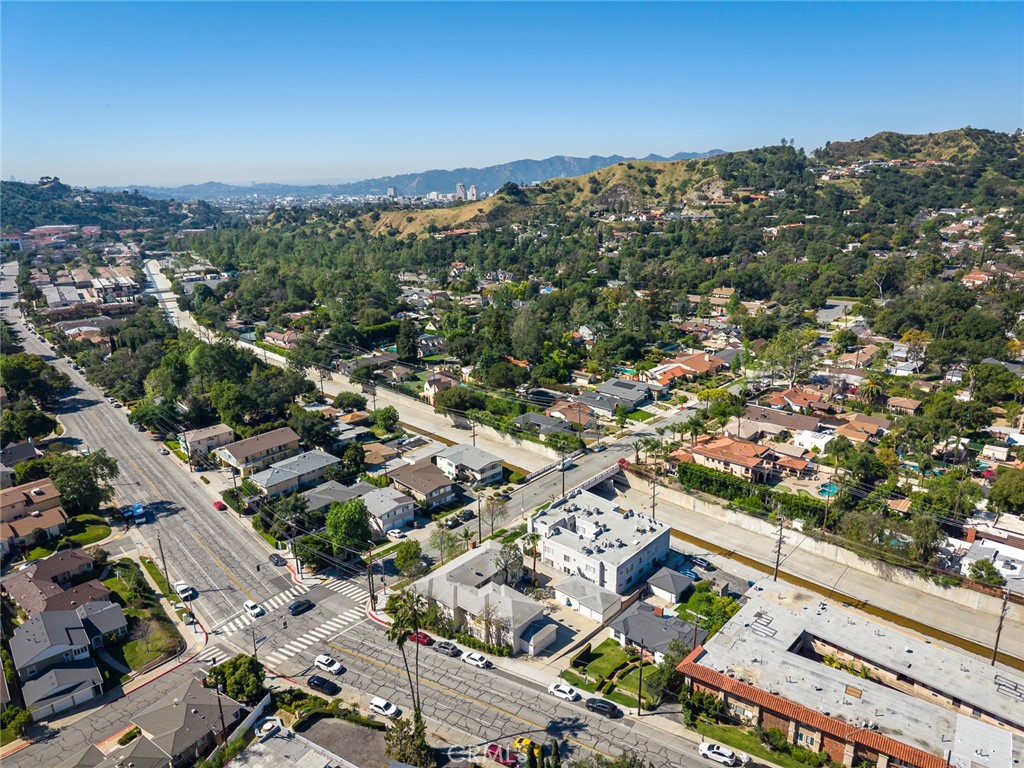 2111 North Verdugo Road Glendale, CA 91208 - Photo 52 of 53 an aerial view of multiple house