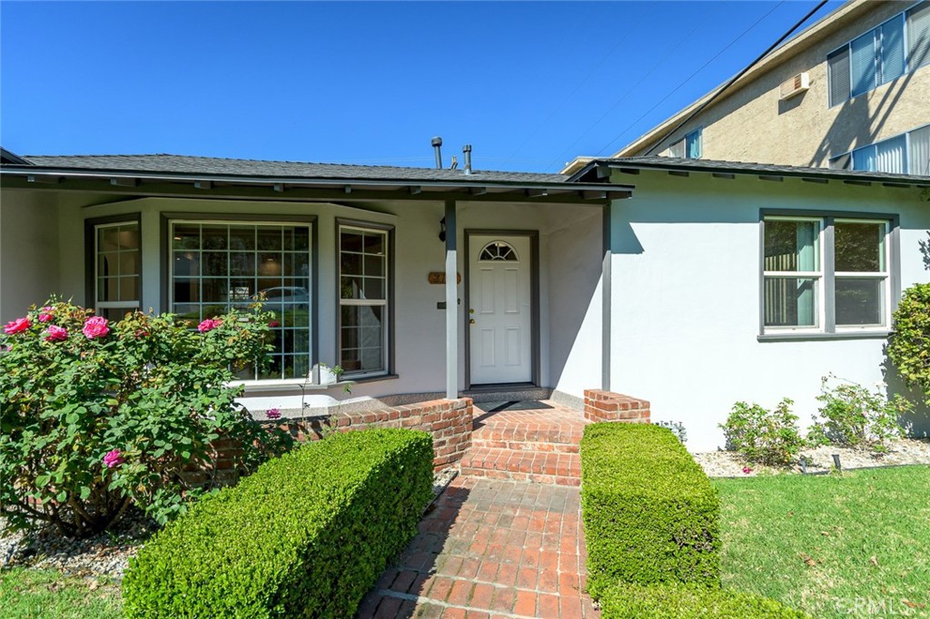 2111 North Verdugo Road Glendale, CA 91208 - Photo 9 of 59