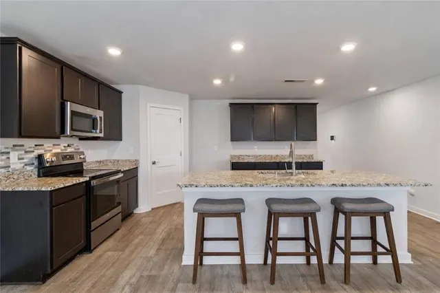 $379,999 | 163 Kingfisher Walk, Covington, GA 30014