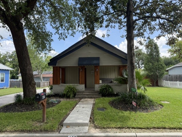 407 2nd Street Humble, TX 77338 - Photo 1 of 21