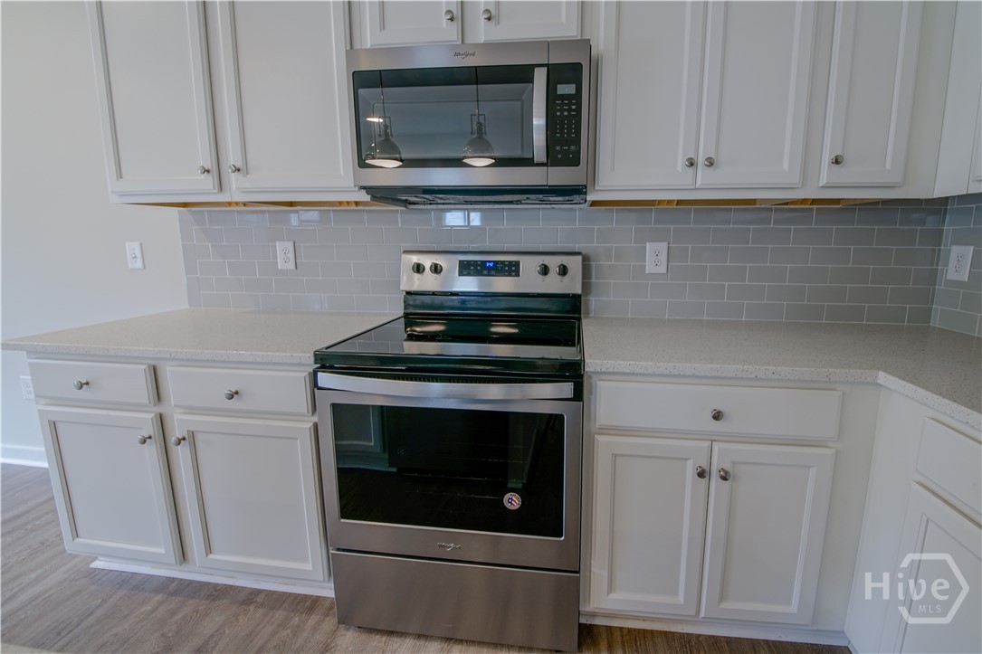 305 Lorien Way Athens, GA 30607 - Photo 3 of 13