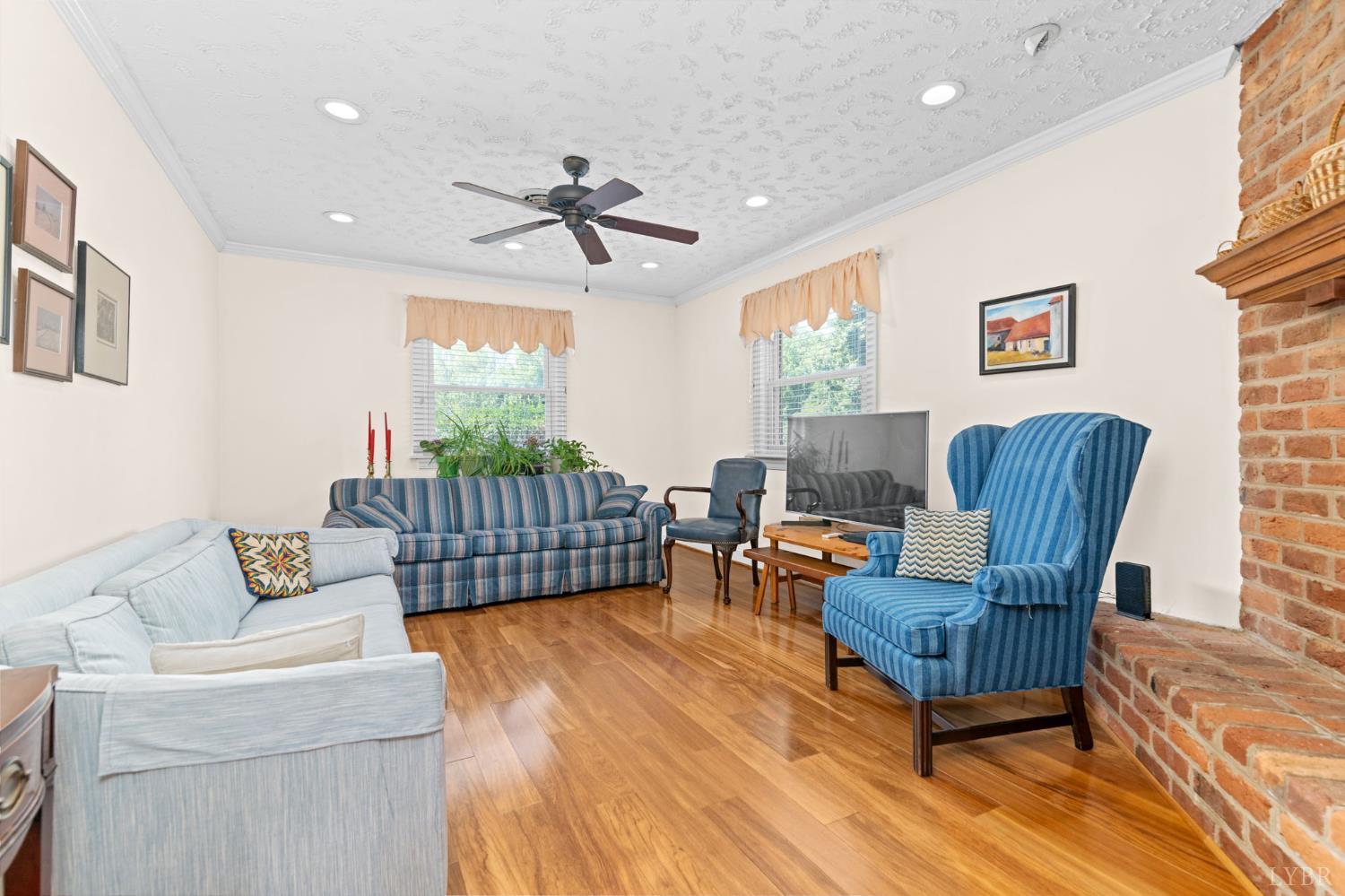 580 Kenmore Road Amherst, VA 24521 - Photo 11 of 31 Gallery Image 11