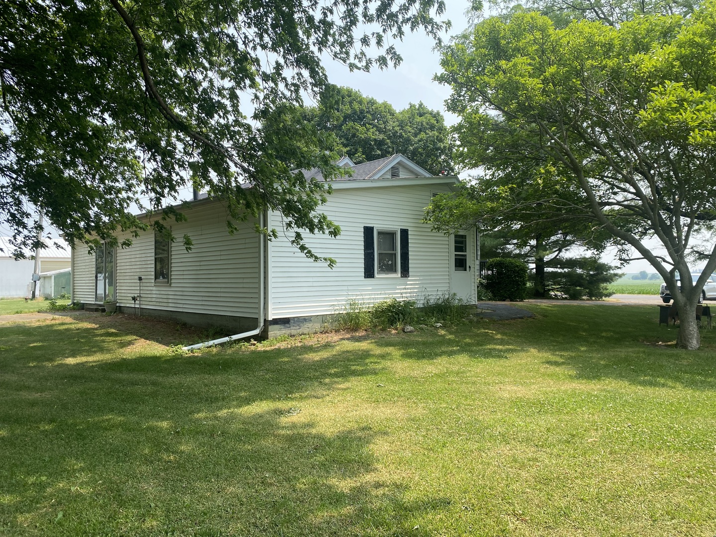 29217 Old Chicago Road La Moille, IL 61330 - Photo 3 of 34 a view of a house with a yard