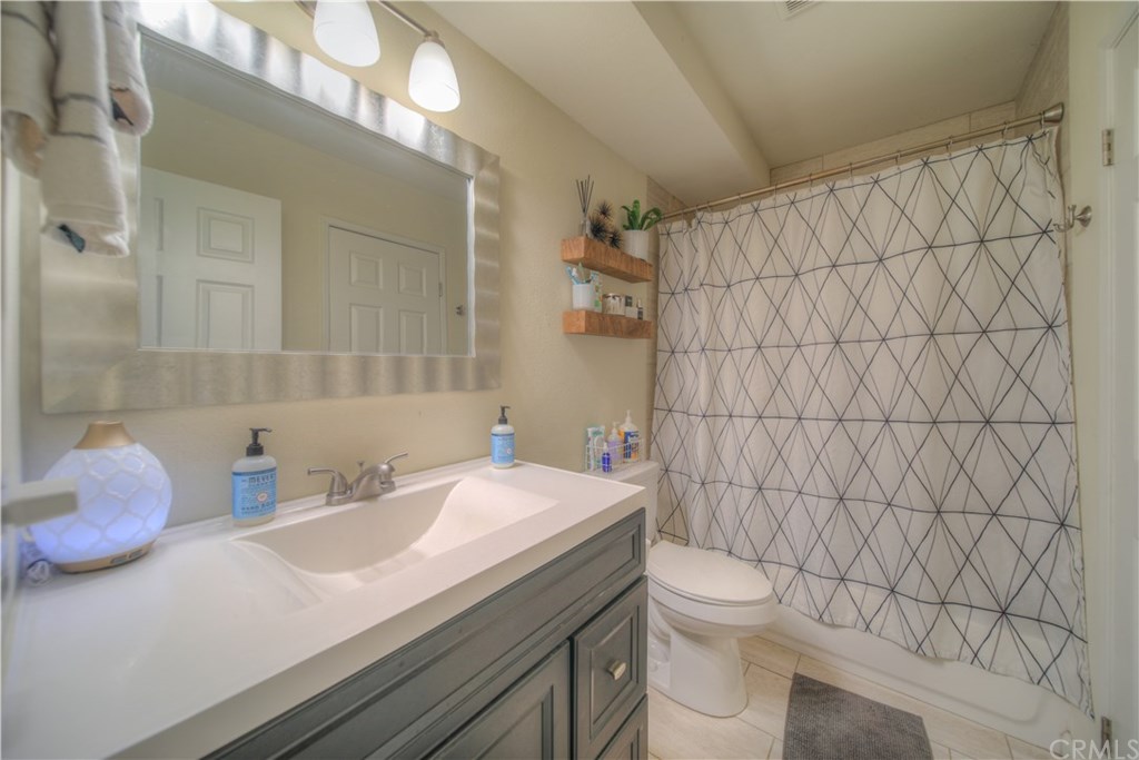 3121 Crystal Lake Road Ontario, CA 91761 - Photo 21 of 38 Gallery Image 21