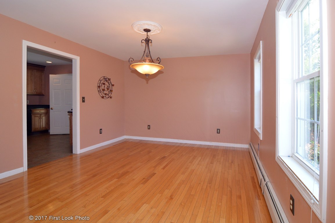 167 Spring Hill Road Portsmouth, RI 02871 - Photo 16 of 32 Gallery Image 16