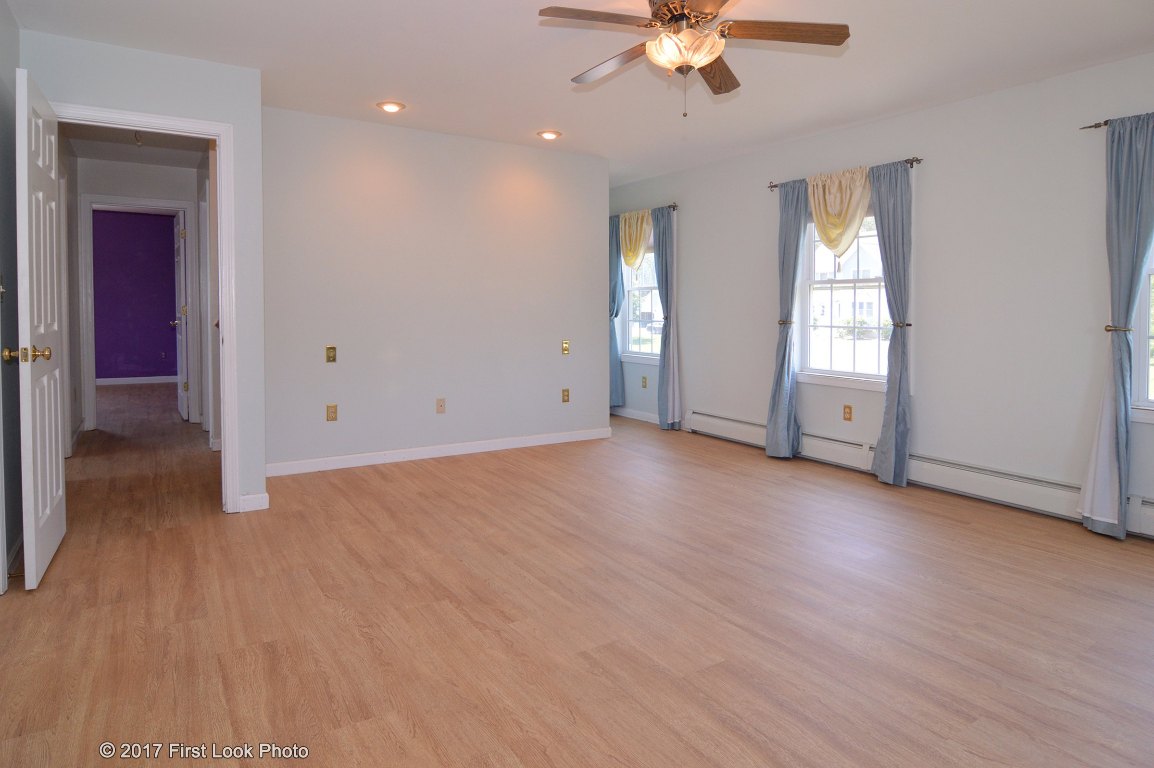 167 Spring Hill Road Portsmouth, RI 02871 - Photo 21 of 32 Gallery Image 21