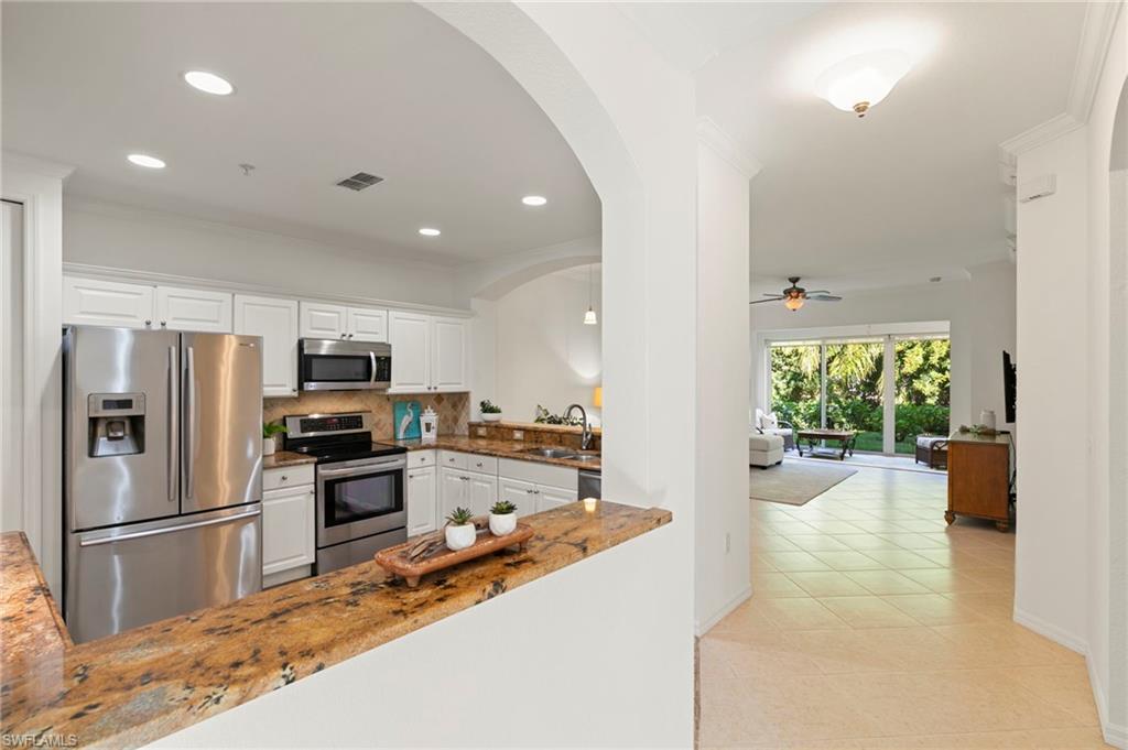 973 Hingham Way, Unit T103 Naples, FL 34104 - Photo 9 of 27