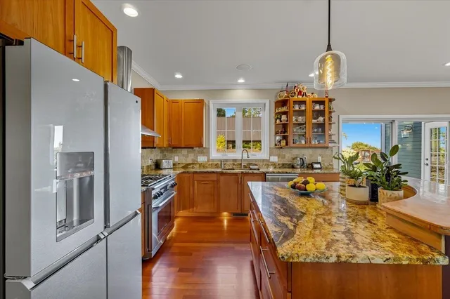 $1,895,000 | 117 Bay Road, Colchester, VT 05446