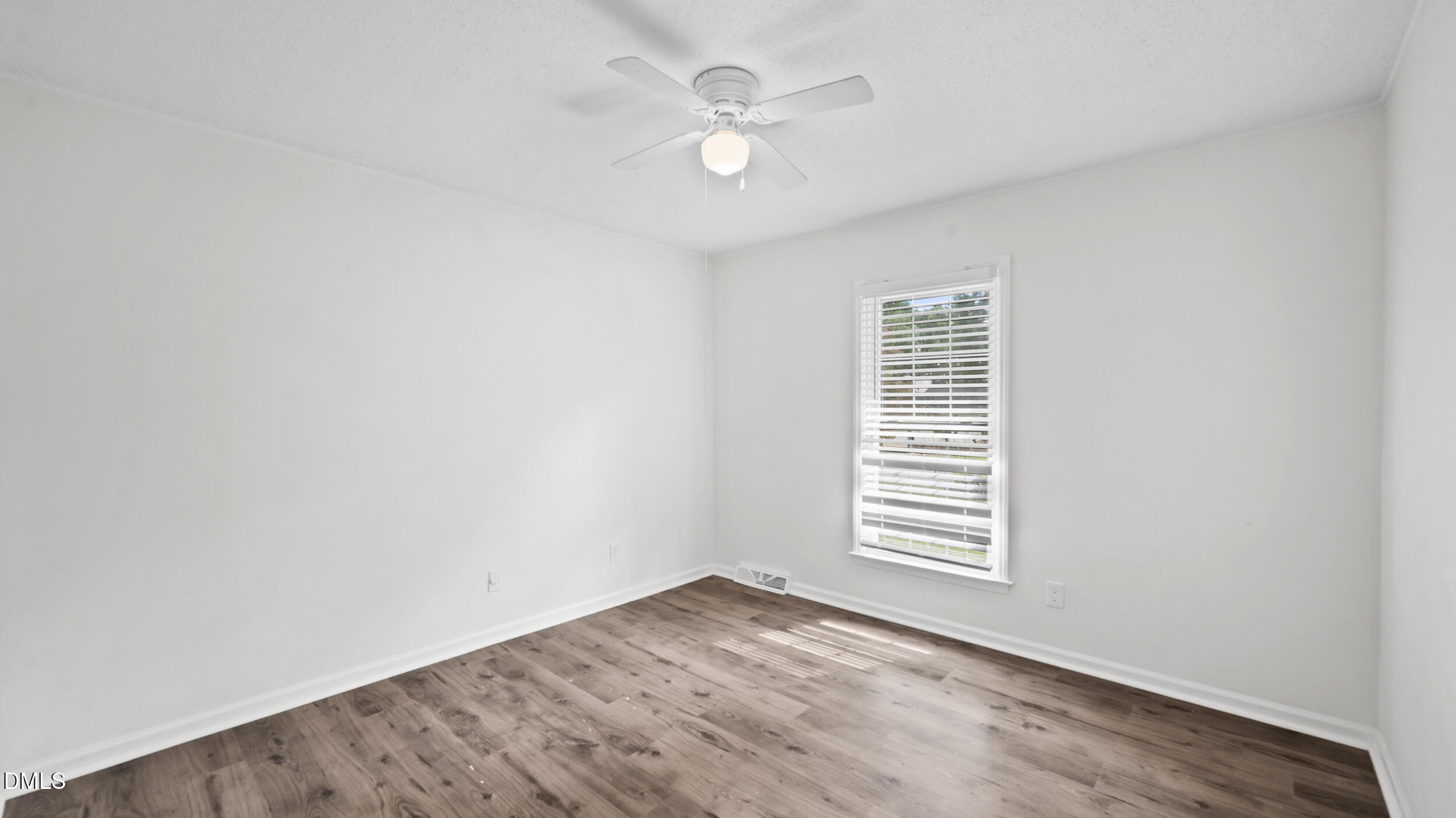 2005 Rendall Street Burlington, NC 27215 - Photo 13 of 39 12__dsc1983