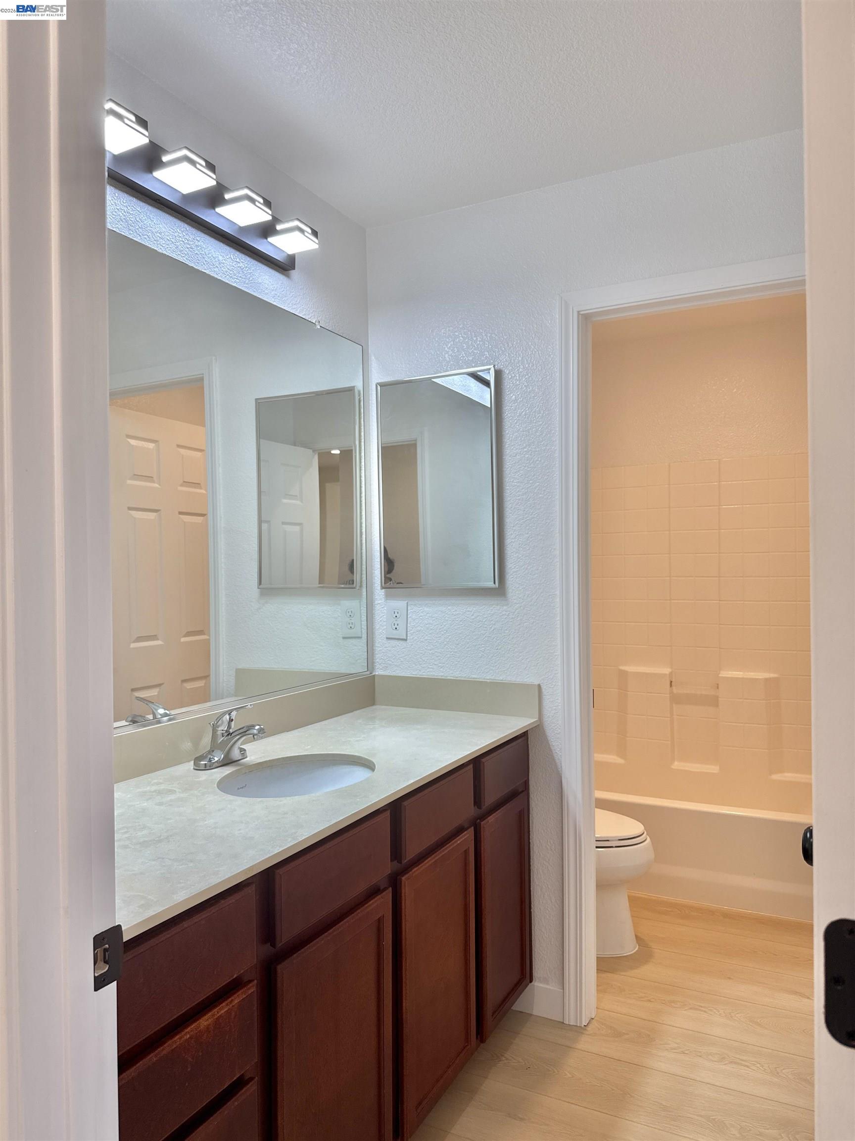 668 Landmark Point Lathrop, CA 95330 - Photo 37 of 49 Gallery Image 37