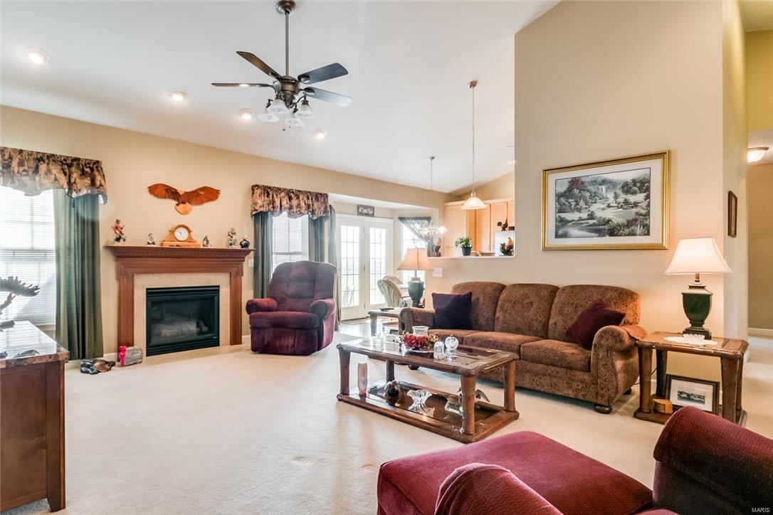 6060 Monarch Crossing Waterloo, IL 62298 - Photo 10 of 44