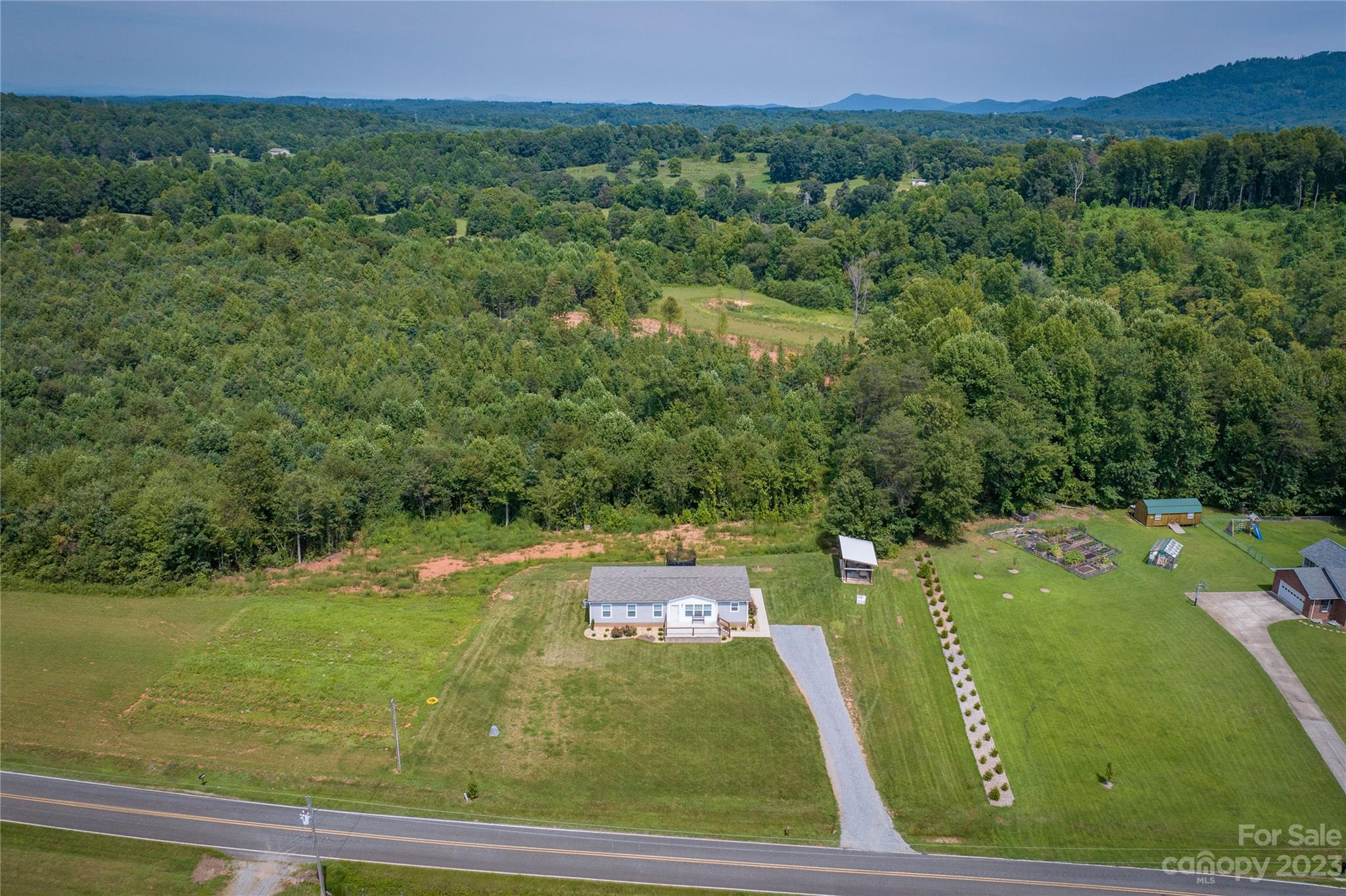 5867 Rich Road Morganton, NC 28655 - Photo 14 of 34 Gallery Image 14