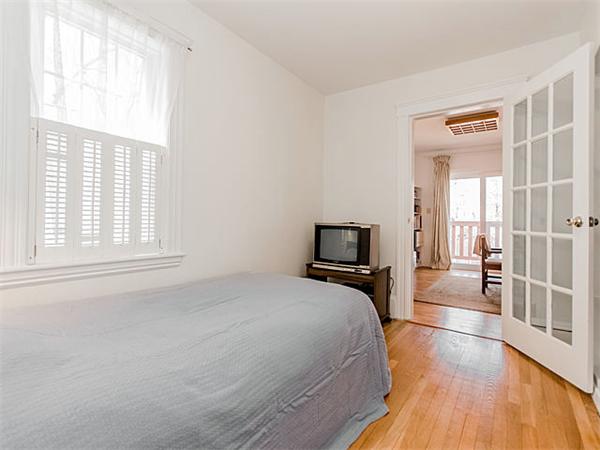 28 Conant Road Brookline, MA 02467 - Photo 20 of 28 Gallery Image 20