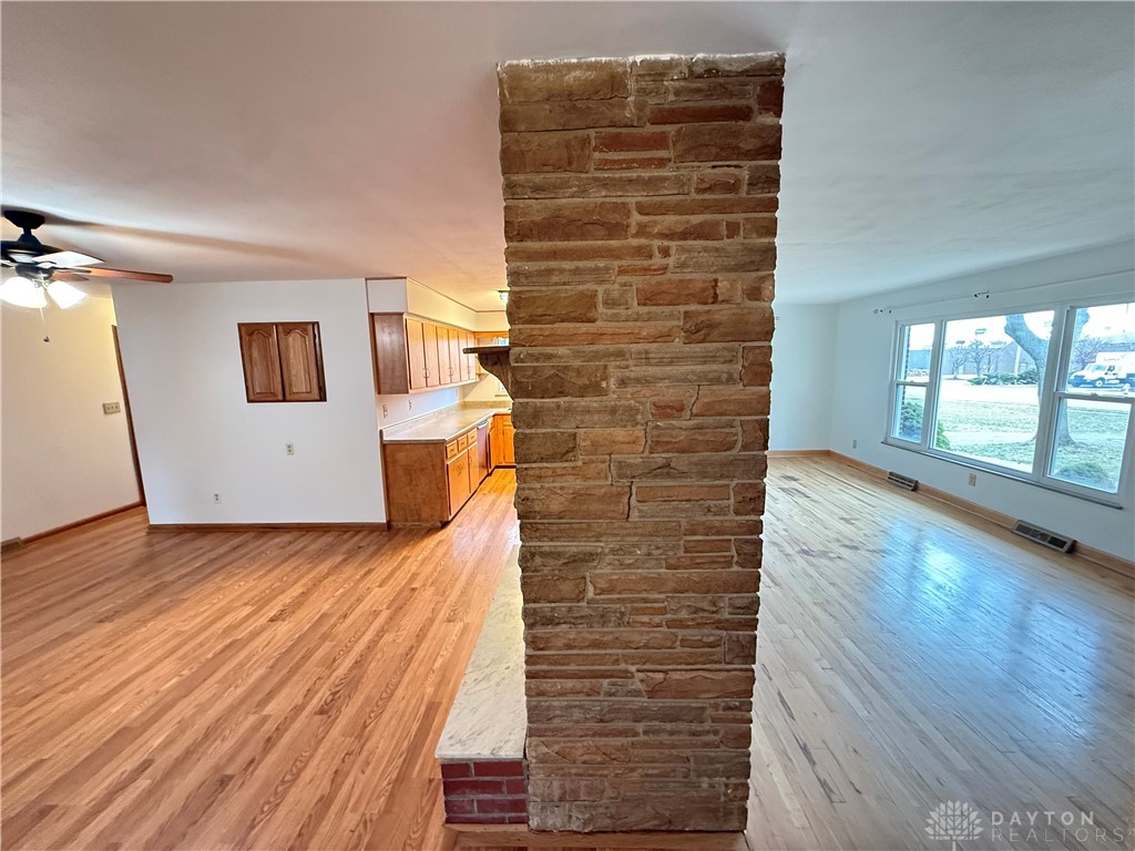 3641 Maxton Road Dayton, OH 45414 - Photo 5 of 28