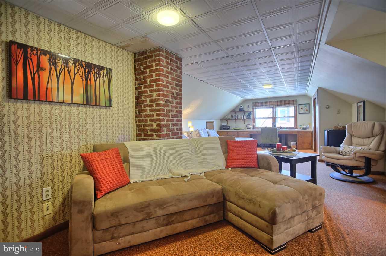 703 Laudermilch Road Hummelstown, PA 17036 - Photo 16 of 25 Gallery Image 16