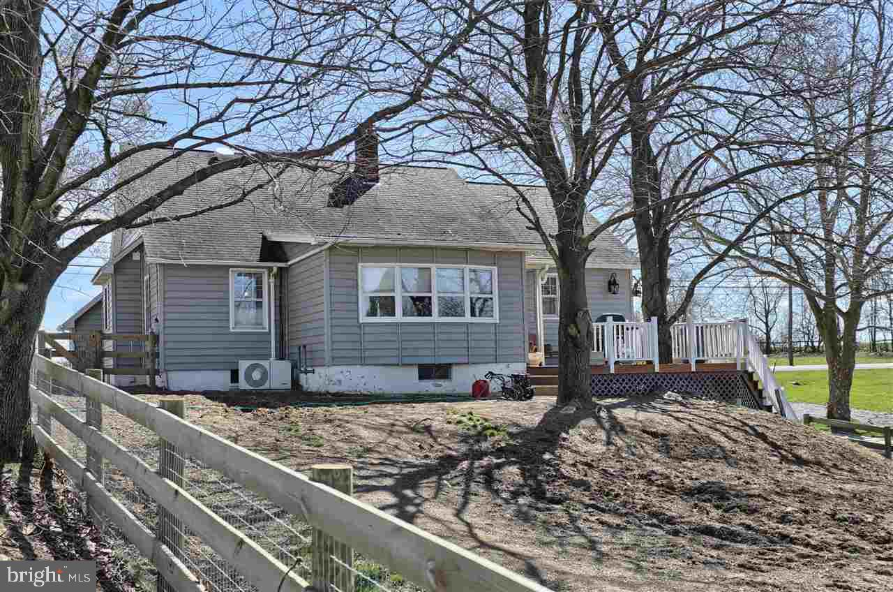 703 Laudermilch Road Hummelstown, PA 17036 - Photo 3 of 25 Gallery Image 3