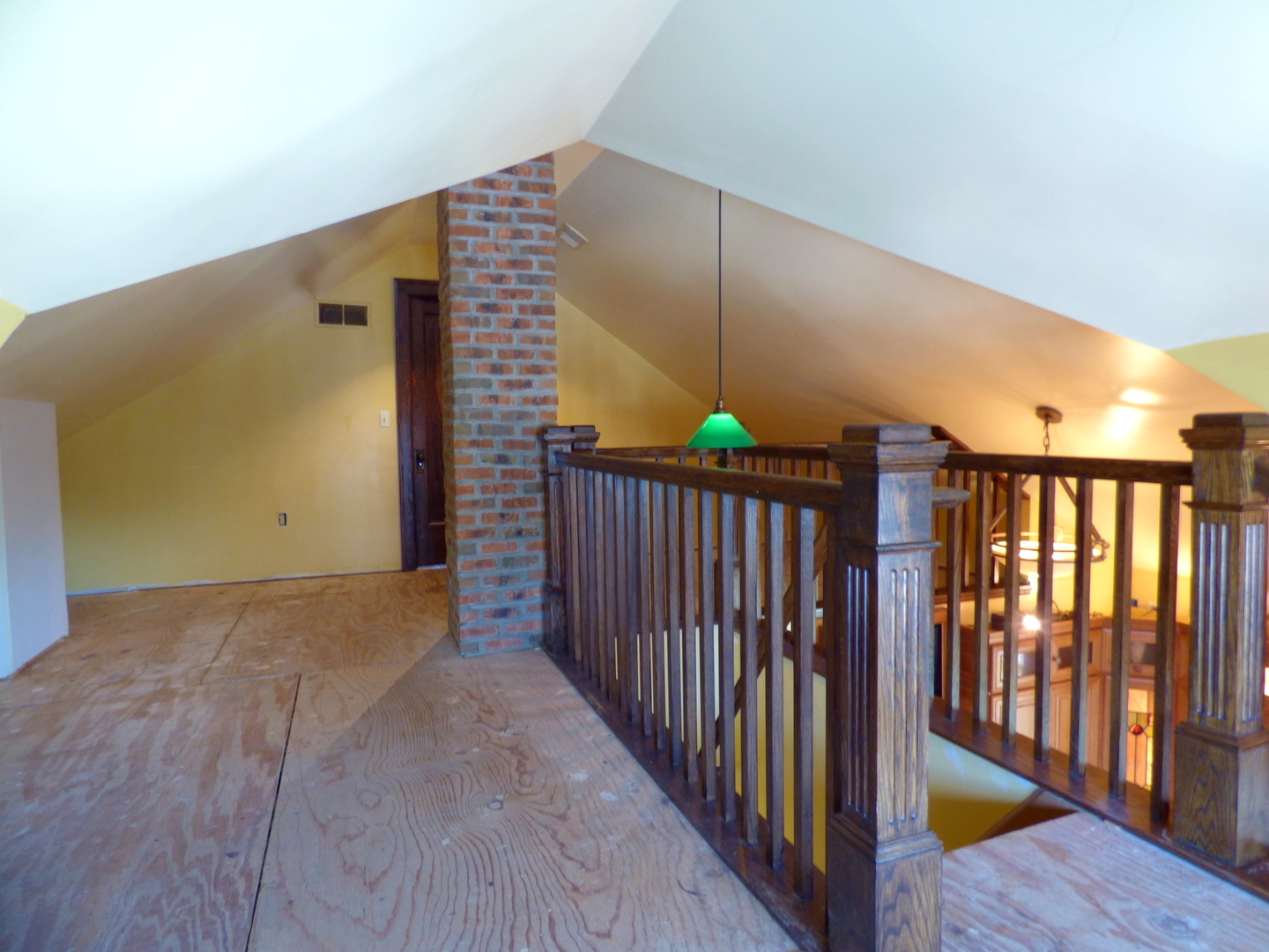 121 Monroe Street Elgin, IL 60123 - Photo 16 of 33