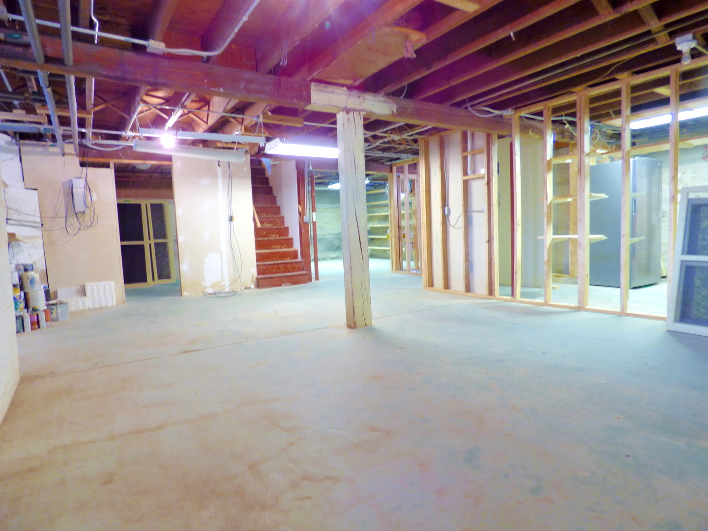 121 Monroe Street Elgin, IL 60123 - Photo 23 of 33