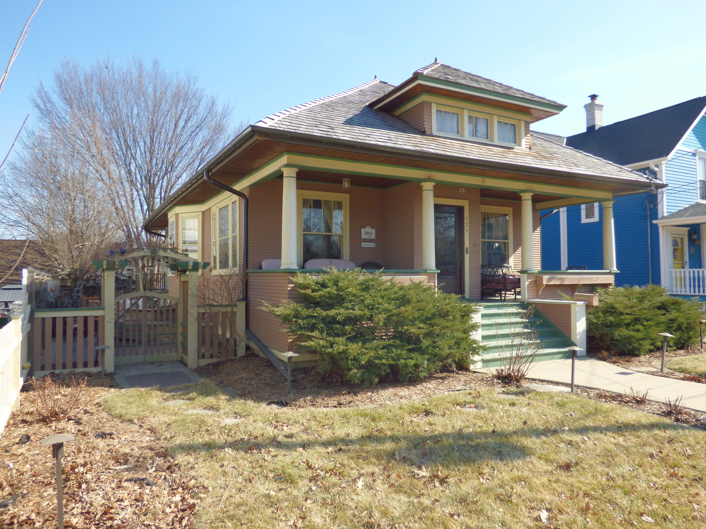 121 Monroe Street Elgin, IL 60123 - Photo 28 of 33