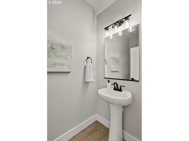 $779,000 | 15650 Southwest Missouri Avenue, Tigard, OR 97224