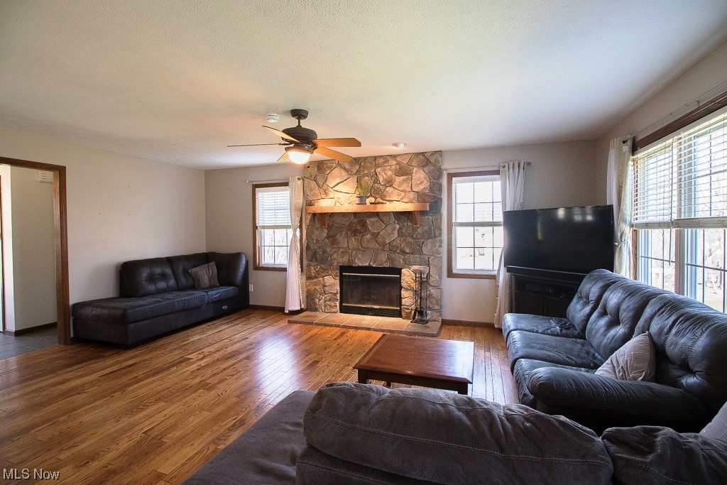 8703 Ravenna Road Chardon, OH 44024 - Photo 11 of 30