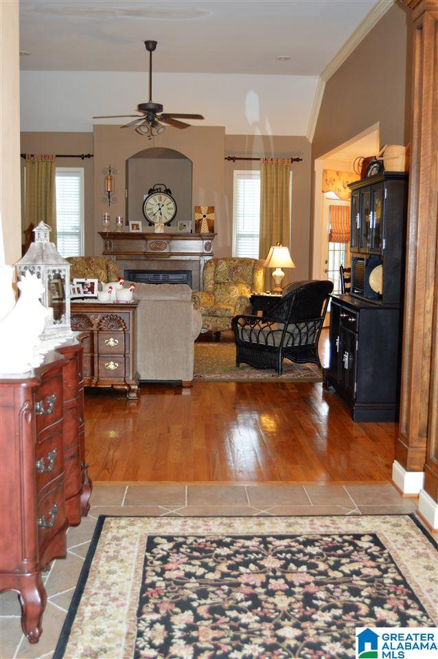 910 Sellers Hollow Road Dora, AL 35062 - Photo 2 of 47
