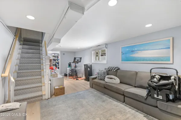 $6,500 | 14 Cos Cob Avenue, Unit 3, Cos Cob, CT 06807