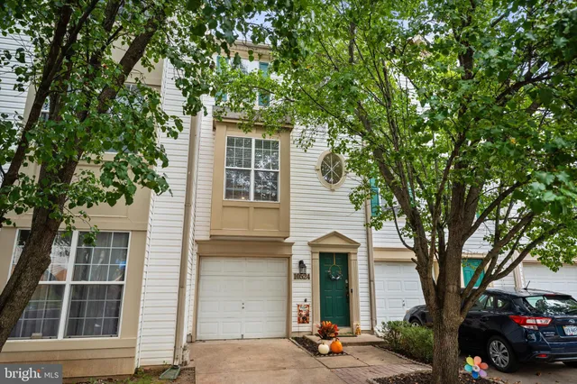$440,000 | 10524 Falkirk Way, Manassas, VA 20109