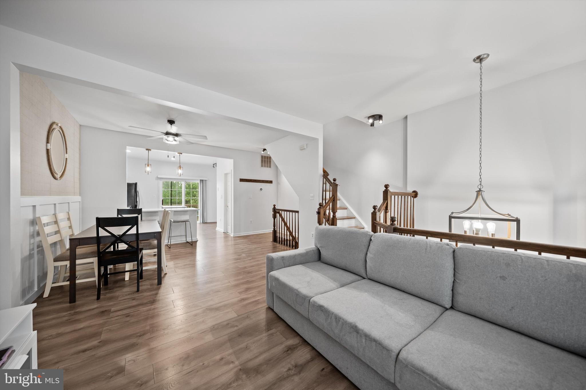 10524 Falkirk Way Manassas, VA 20109 - Photo 15 of 25