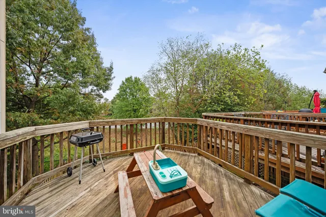 $440,000 | 10524 Falkirk Way, Manassas, VA 20109