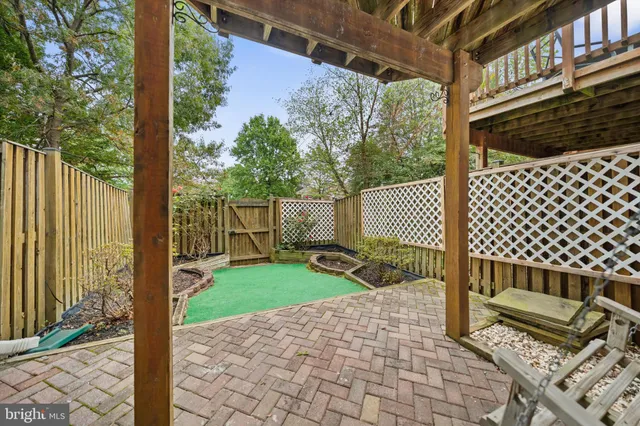 $440,000 | 10524 Falkirk Way, Manassas, VA 20109