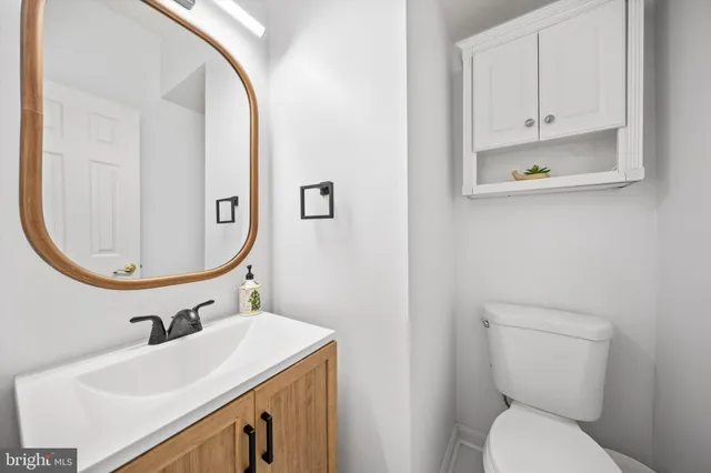 $440,000 | 10524 Falkirk Way, Manassas, VA 20109