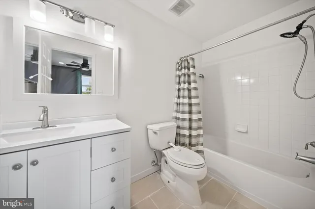 $440,000 | 10524 Falkirk Way, Manassas, VA 20109