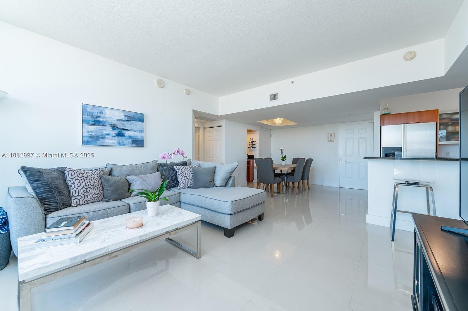 3232 Southwest 22nd Terrace, Unit 1910 Miami, FL 33145 - Photo 5 of 19