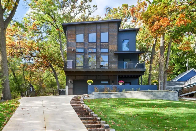 $725,000 | 317 Crocus Street, Williams Bay, WI 53191